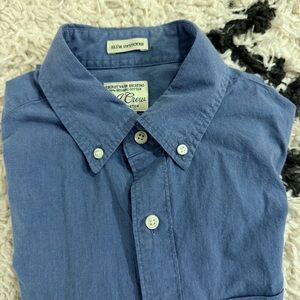 J. Crew Men's Casual Blue Button Down Shirt slim untucked